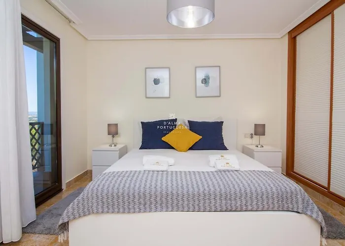 Pine View- Falesia By Dalma Portuguesa